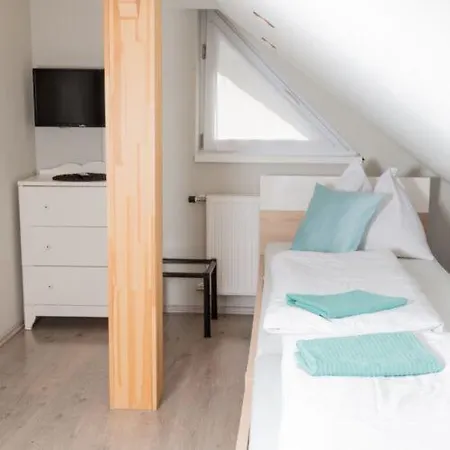 Baro Berg * Kapuvár